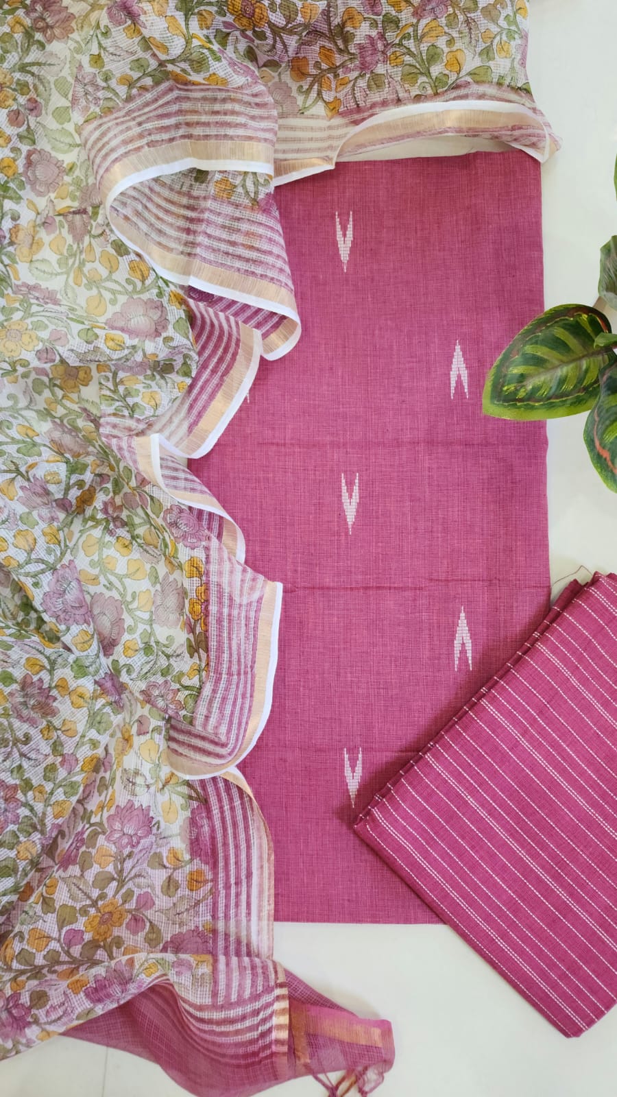 Handloom suit with kota dupatta