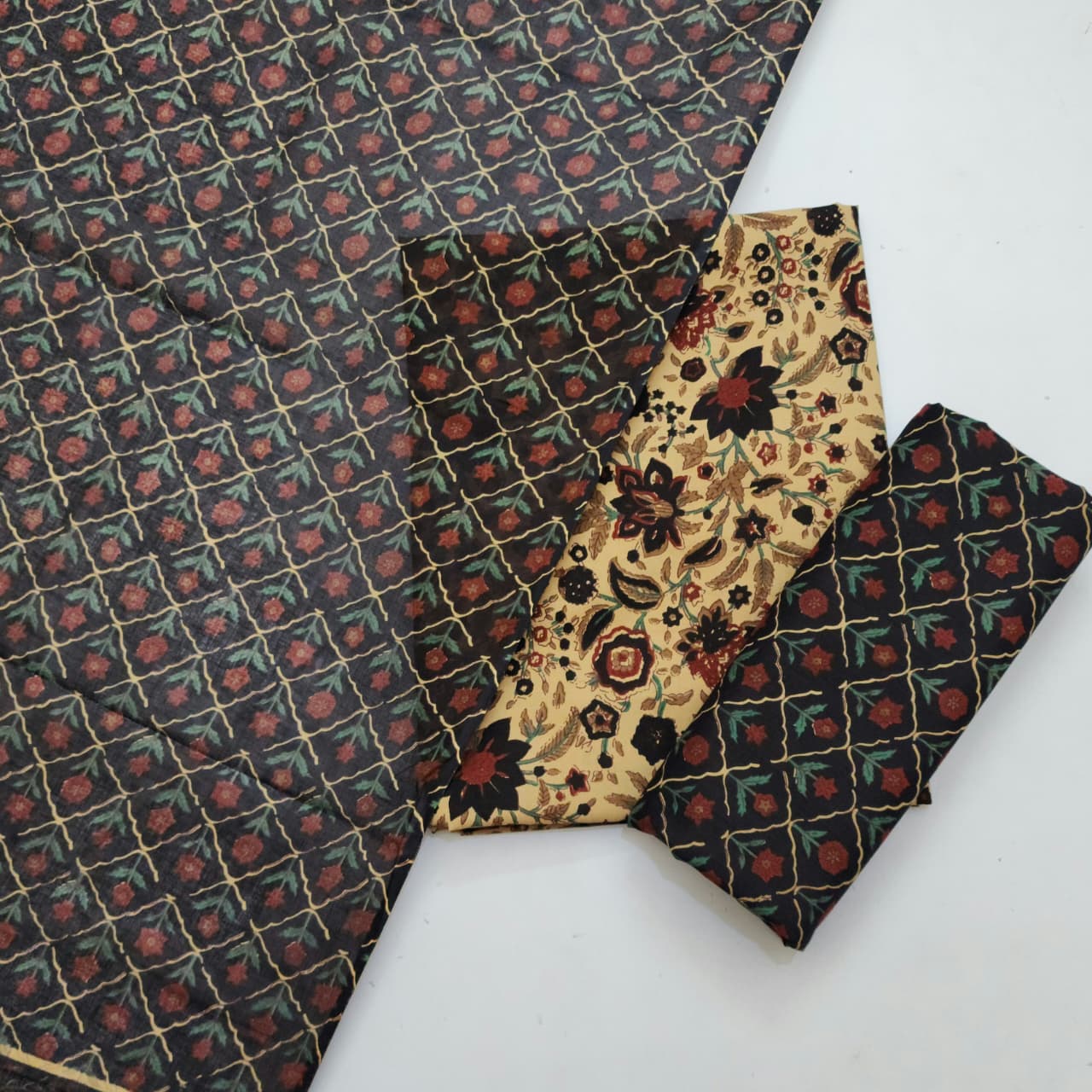 Cotton Dress Material With Dupatta