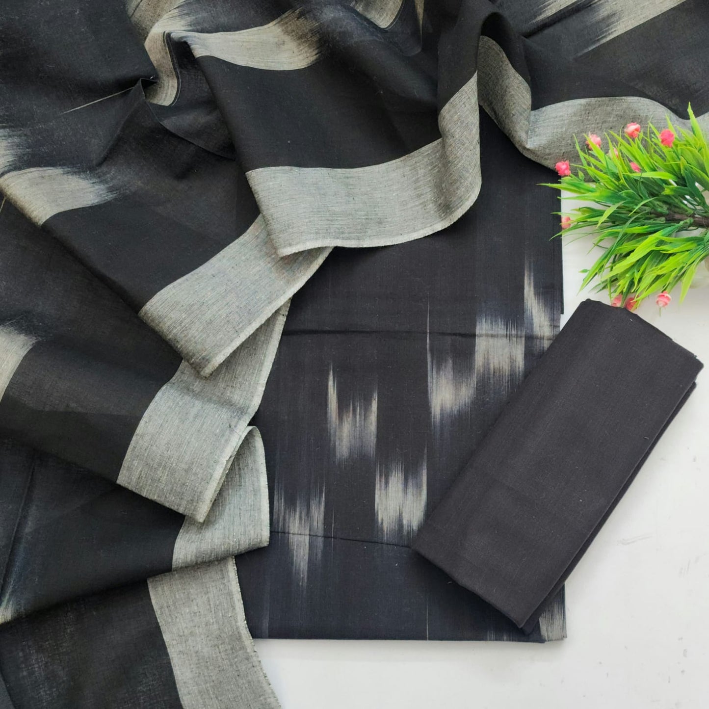 Single Ikkat Dress Material With Dupatta